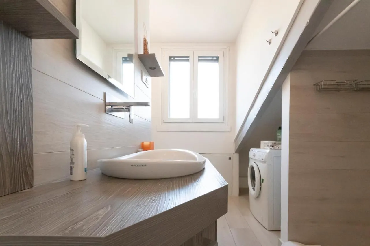 Mansarda Cola Apartment Milan Italy